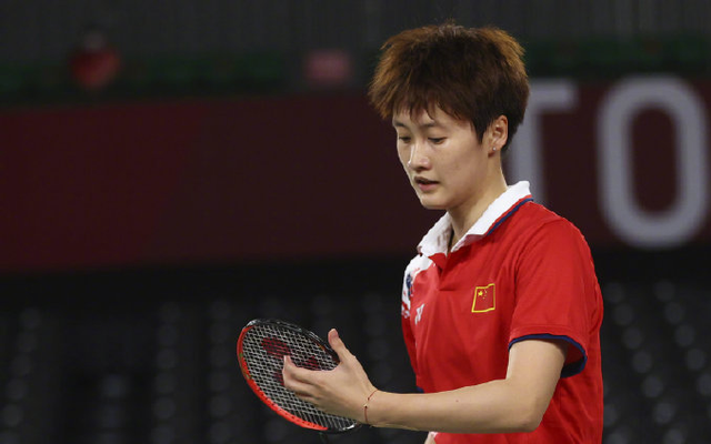 现抢下了举 现抢下了举