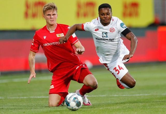 建立素材中 建立素材中