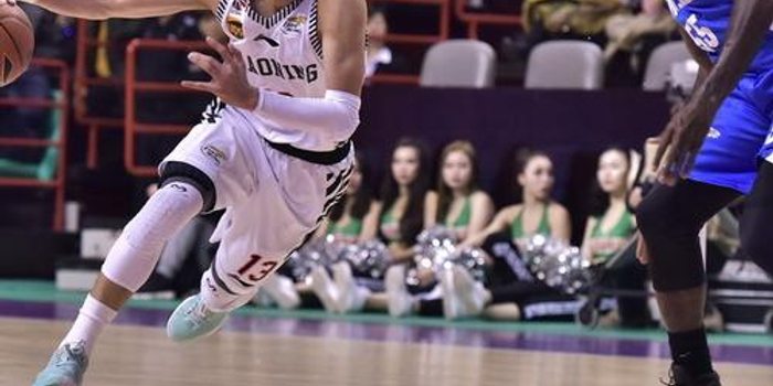 重作用下 重作用下